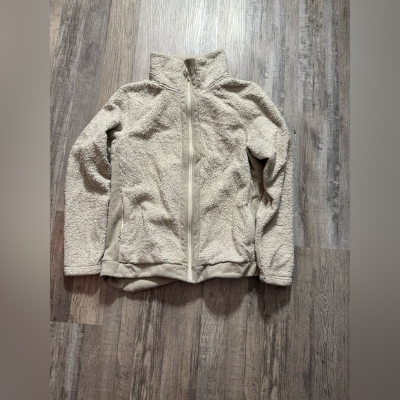 The North Face Women's Cream Teddy Jacket casual winter - Picture 1 of 4